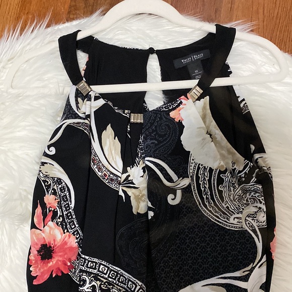 White House Black Market. Floral maxi dress, size XS - Picture 2 of 4